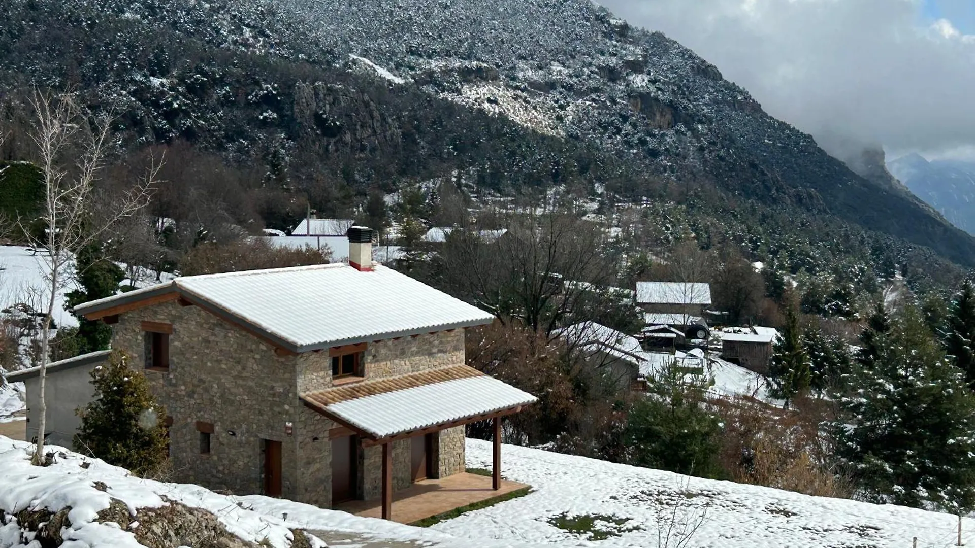 Casa De Les Escoles, Espinalbet - Alberga Castellar del Riu Chalet